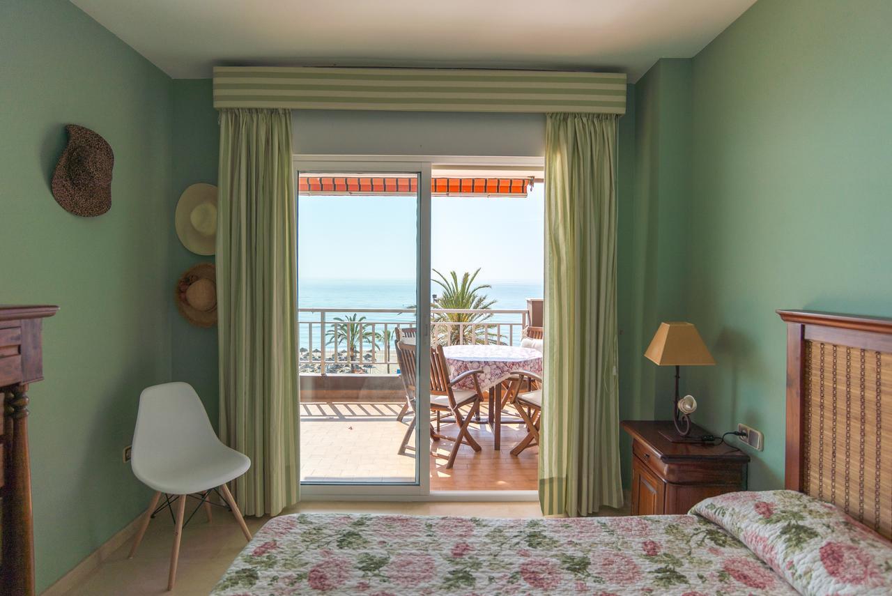 Malagasuite Palm Beach Fuengirola Dış mekan fotoğraf