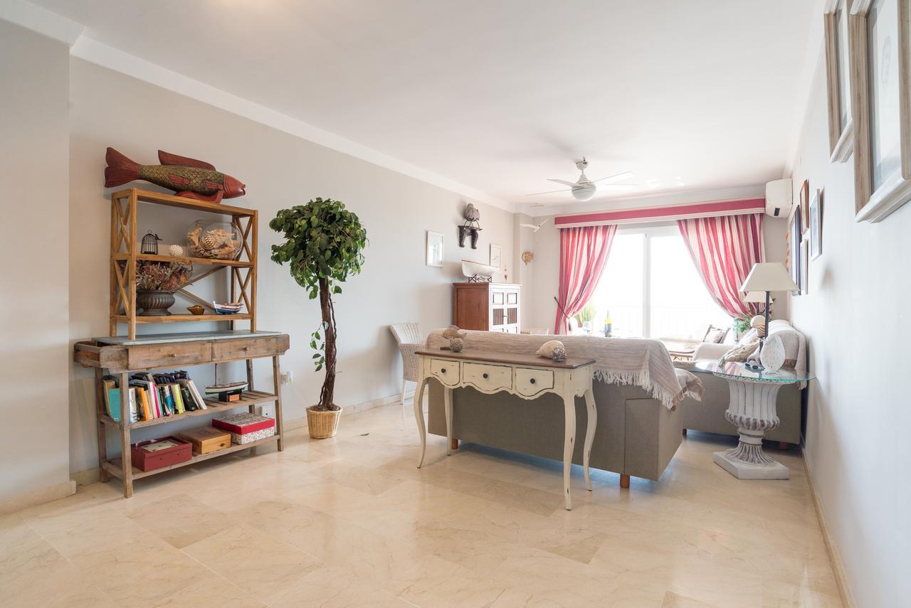 Malagasuite Palm Beach Fuengirola Dış mekan fotoğraf