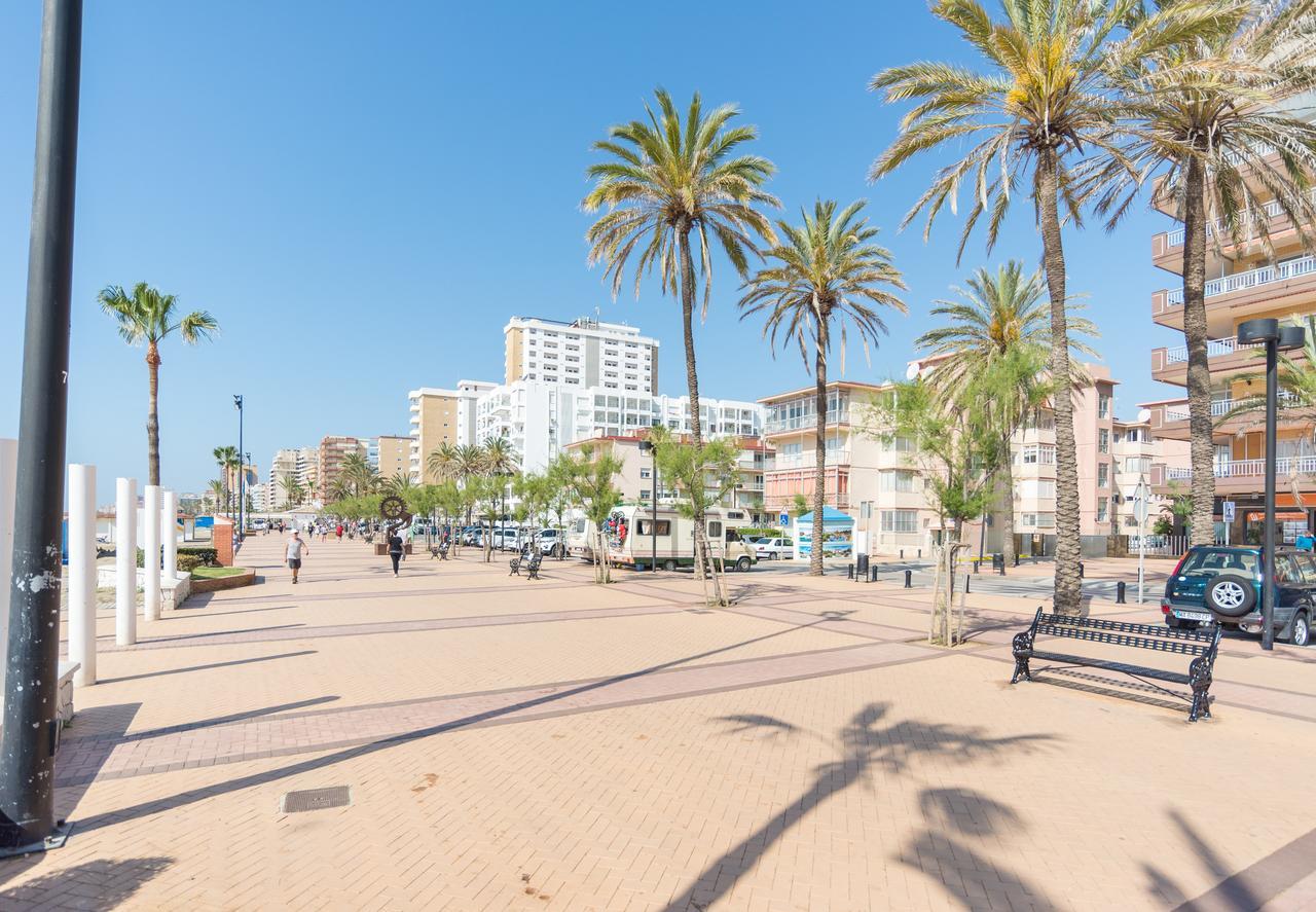 Malagasuite Palm Beach Fuengirola Dış mekan fotoğraf